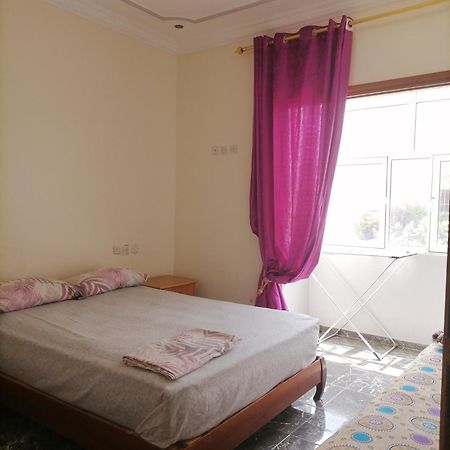 Younes Residence Asilah Esterno foto